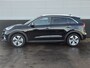 Kia Niro EV e-Niro ExecutiveLine 64 kWh Trekhaak, Full-option, Nieuw geleverd en dealeronderhouden, Schuif/kanteldak, BTW-auto