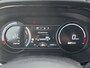 Kia Niro EV e-Niro ExecutiveLine 64 kWh Trekhaak, Full-option, Nieuw geleverd en dealeronderhouden, Schuif/kanteldak, BTW-auto