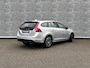 Volvo V60 1.5 T3 Polar+ Dynamic | Automaat | Bi-xenon koplampen | Navigatie | Lederen bekleding | Voorruitverwarming | Stoelverwarming | Climate control | Volvo On Call | Roofrails | Cruise control |