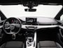 Audi A4 Limousine 35 TFSI S edition Competition l Demo l Cruise control l Navigatie l Stoelverwarming l Airco l Audi sound system l Audi virtual cockpit plus l Parkeersensoren l Alarm Klasse III l Optiekpakket zwart plus l Apple Carplay / Android Auto l Privacy glas