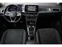 Volkswagen T-Roc 1.5 TSI ACT / PANODAK / VIRTUAL / ACC / KEYLESS / CAMERA / CARPLAY