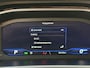Volkswagen T-Roc 1.5 TSI DSG 2x R-LINE Trekhaak Keyless IQ Light