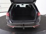Volkswagen Passat 1.4 TSI PHEV GTE | Trekhaak | Stoelverwarming | Camera | Adaptive cruise | Carplay | Matrix LED | Navigatie | Massage | Climate control | Bluetooth | Plug In
