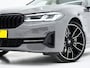 BMW 5-Serie Touring 530e xDrive | Panoramadak | Harman/Kardon | HUD | Camera | Leder | Keyless | Adaptive Cruise