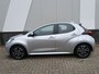 Toyota Yaris 1.5 Hybrid Dynamic Climate-control Ad Cruise LM velgen Apple/Android auto