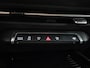 Audi Q3 1.5 e-hybrid S edition l Demo l Adaptive cruise control l Achteruitrijcamera l Navigatie l Verwarmbare voorstoelen l Dodehoekdetectie l Matrix LED koplampen l Comfortsleutel l Alarm Klasse III l Privacy glas l 20" lichtmetalen wielen
