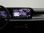 Audi Q3 1.5 200kW e-hybrid S edition l Demo l Adaptive cruise control l Achteruitrijcamera l Navigatie l Airco l Verwarmbare voorstoelen l Dodehoekdetectie l Matrix LED koplampen l Comfortsleutel l Alarm Klasse III l Privacy glas l 20" lichtmetalen wielen