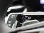 Audi Q3 1.5 e-hybrid S edition l Demo l Adaptive cruise control l Achteruitrijcamera l Navigatie l Verwarmbare voorstoelen l Dodehoekdetectie l Matrix LED koplampen l Comfortsleutel l Alarm Klasse III l Privacy glas l 20" lichtmetalen wielen