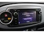 Toyota Yaris 1.5 Full Hybrid Dynamic | Origineel NL | Navigatie | Keyless | Cruise Control | Clima | Camera | 16 inch | Dakspoiler