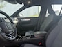 Volvo XC40 Plug-in Hybrid T4 Plus Dark | Facelift | Harman Kardon audio | Adaptive cruise control | Elektrische stoelverstelling | LED koplampen | Stoel- en stuurverwarming | Dode hoek detectie BLIS |