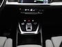 Audi Q4 e-tron 40 Advanced edition 77 kWh l Demo l Cruise control l Airco l Navigatie l Parkeersensoren l Stoelverwarming l Privacy glas l Lichtpakket plus ambient light l Matrix-ledkoplampen l Apple Carplay / Android Auto l