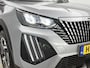 Peugeot 2008 SUV Allure Hybrid 145pk Automaat | Navigatie | Camera v+a | Climate Control | Adaptieve Cruise Control | Parkeersensoren v+a | Keyless | Dodehoeksensor | Draadloze Apple Carplay / Android Auto | Digitaal instrumentenpaneel | DAB+ radio | Led koplampen | Donker getint glas | 17" lichtmetalen velgen |