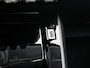 Peugeot 208 Allure Hybrid 110pk Automaat | Navigatie | Climate Control | Cruise Control | Parkeersensoren v+a | Armsteun | Digitaal instrumentenpaneel | Draadloze Apple Carplay / Android Auto | DAB+ radio | All seasonbanden | Led koplampen | Donker getint glas | 16" lichtmetalen velgen |