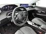 Peugeot 208 Allure Hybrid 110pk Automaat | Navigatie | Climate Control | Cruise Control | Parkeersensoren v+a | Armsteun | Digitaal instrumentenpaneel | Draadloze Apple Carplay / Android Auto | DAB+ radio | All seasonbanden | Led koplampen | Donker getint glas | 16" lichtmetalen velgen |