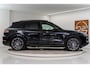 Porsche Cayenne 3.0 E-Hybrid 470PK | InnoDrive | Pano | Matrix | Luchtvering | Bose | Fabrieksgarantie