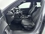 Peugeot e-2008 EV GT 50 kWh | ACCU 92% | Camera | Stoelverwarming | Navigatie