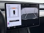 Tesla Model Y RWD Warmtepomp LFP-Accu Leer Lmv Camera's Pano-dak Adap.Cruise Navi Ecc Autopilot Stoel+Stuur+Achterbank Verwarming Elek.Achterklep Dodehoek detector Draadloze telefoonlader SOH 93% 1e Eigenaar Origineel Nederlandse Auto 1.600KG Trekgewicht