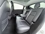 Tesla Model Y RWD Warmtepomp LFP-Accu Leer Lmv Camera's Pano-dak Adap.Cruise Navi Ecc Autopilot Stoel+Stuur+Achterbank Verwarming Elek.Achterklep Dodehoek detector Draadloze telefoonlader SOH 93% 1e Eigenaar Origineel Nederlandse Auto 1.600KG Trekgewicht