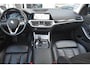 BMW 3-Serie 330e High Executive Aut. Leder Navi Carplay Stoelverwarming HiFi