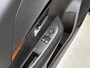 Peugeot 208 Active 75pk | Navigatie via Apple Carplay / Android Auto | Airco | Cruise Control | DAB+ radio | Bluetooth | Automatisch dimlicht | Multifunctioneel lederen stuurwiel |