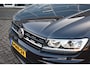 Volkswagen Tiguan 1.5 TSI 150PK DSG-7 R-Line | TREKHAAK | PANORAMADAK | ADAPT. CRUISE | NAVIGATIE | BLACK STYLE