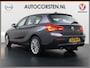BMW 1-Serie 118i AUT-8 Sport Navi Ecc Trekhaak Pdc Sportstoelen Corporate Edition Lmv 17" Regen-Lichtsensor Isofix Bluetooth Origineel Nederlandse Auto Zeer nette BMW 118I