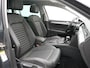 Volkswagen Passat Variant 1.4 TSI PHEV GTE Business Panorama schuifdak - Leer - Camera - Trekhaak - Stoelverwarming - Navigatie