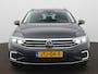 Volkswagen Passat Variant 1.4 TSI PHEV GTE Business Panorama schuifdak - Leer - Camera - Trekhaak - Stoelverwarming - Navigatie