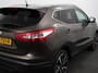 Nissan Qashqai 1.2 Tekna Airco Cruise control LED Parkeersensoren Camera Radio Lichtmetalen velgen Verwarmde voorstoelen Panorama dak Trekhaak APK 9-7-2027!