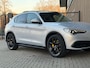 Alfa Romeo Stelvio 2.0 T AWD Sprint / Pano / Bianco Lunare /