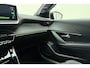Peugeot 208 1.2 PureTech GT Pack 100 PK | Automaat | Panoramadak | Parkeersensor rondom | Alcantara bekleding | Camera | Mirror Screen | Adaptive Cruise Control | 1e eigenaar