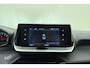 Peugeot 2008 1.2 PureTech Allure Pack 130 PK | Handgeschakeld | Trekhaak | Camera | Cruise Control | Airco | Mirror Screen | Apple Carplay | Navigatie | Dealer onderhouden