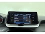 Peugeot 2008 1.2 PureTech Allure Pack 130 PK | Handgeschakeld | Trekhaak | Camera | Cruise Control | Airco | Mirror Screen | Apple Carplay | Navigatie | Dealer onderhouden
