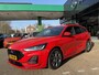 Ford Focus Wagon 1.0 EcoBoost Hybrid ST Line X VIRTUAL DISPLAY | MULTIMEDIA| NAVIGATIE | LED | APPLE CARPL./ANDROID AUTO | CRUISECONTROL | CAMERA | SPORT STOELEN | PARKEERSENSOREN | AFNEEMBARE TREKHAAK |