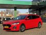 Ford Focus Wagon 1.0 EcoBoost Hybrid ST Line X VIRTUAL DISPLAY | MULTIMEDIA| NAVIGATIE | LED | APPLE CARPL./ANDROID AUTO | CRUISECONTROL | CAMERA | SPORT STOELEN | PARKEERSENSOREN | AFNEEMBARE TREKHAAK |