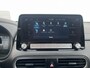 Hyundai Kona Electric EV Limited 64 kWh / achterbank verwarmd / Apple Carplay/Android Auto / cruise control adaptief met Stop&Go en stuurhulp /