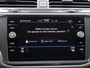 Volkswagen Tiguan 1.5 TSI Life | Stoel-Stuur Verw | Trekhaak | Navigatie |