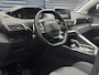 Peugeot 3008 1.2 PureTech Allure Avantage | Trekhaak | Navigatie | Climate Control | Skiluik | DAB | Parkeercamera/-sensoren | Apple Carplay/Android Auto |