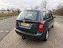 Kia Carens 2.0 CVVT X-tra*AIRCO*NEW APK*NAP*ELKT-RAAM*