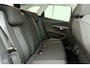 Peugeot 3008 1.2 PureTech Blue Lease Executive 130pk | Navigatie | Trekhaak | Climate Control | Parkeerhulp achter | 1.400 Trekgewicht | Apple Carplay - Android Auto