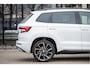 Skoda Karoq 1.5 TSI ACT Sportline Business | Trekhaak | Adapt. Cruise | CANTON | Camera | 19" | Winterpakket
