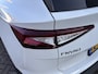 Skoda Enyaq iV 80 First Edition Lederen interieur / Camera / Trekhaak / El verstelbare zetel / Navigatie / Stuurverwarming State of Health = 88%