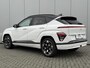 Hyundai Kona Electric Comfort Smart 65.4 kWh / 19 Inch / Stoel- & Stuurverwarming / Achteruitrijcamera / V2L /