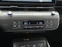 Hyundai Kona Electric Comfort Smart 65.4 kWh / 19 Inch / Stoel- & Stuurverwarming / Achteruitrijcamera / V2L /