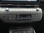 Hyundai Kona Electric Comfort Smart 65.4 kWh / 19 Inch / Stoel- & Stuurverwarming / Achteruitrijcamera / V2L /