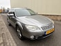 Subaru Outback 2.5i Comfort / AUTOMAAT / LEER / SCHUIFDAK / LPG-G3