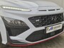 Hyundai Kona 2.0 T-GDI N Performance 280pk DCT8 Automaat / Fabrieksgarantie tot 06-2028 / Dealer onderhouden / Trekgewicht 1600 kg / Head Up Display / Glazen schuif- en kanteldak / Stuur-, Stoel en Achterbank verwarming /