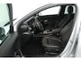 Mercedes-Benz A-klasse 180 d Premium Plus (ACHTERUITRIJCAMERA, NAVIGATIE, PARKEERSENSOREN, BLUETOOTH, CRUISE CONTROL)