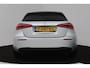 Mercedes-Benz A-klasse 180 d Premium Plus (ACHTERUITRIJCAMERA, NAVIGATIE, PARKEERSENSOREN, BLUETOOTH, CRUISE CONTROL)