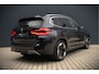 BMW iX3 High Executive 80 kWh | Panoramadak | Keyless | Stoelverwarming | Harman Kardon | Memory Seat | Head-Up Display | 360 Camera | Adaptief Onderstel | Trekhaak | Adaptive LED | Elektrische Stoelen | Apple Carplay |